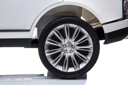 RANGE ROVER -  MIĘKKIE KOŁA, MIĘKKIE SIEDZENIE, DŹWIĘK SPORTOWY SILNIKA, PEŁNA OPCJA/DK-RR999