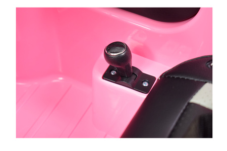 VW BEETLE,  MIĘKKIE SIEDZENIE , MIEKKIE KOŁA, SYSTEM ESW, RADIO FM, BLUETOOTH, ŚWIATŁA AWARYJNE /S303