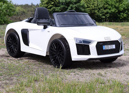 ORYGINALNE AUDI  R8 SPYDER  W NAJLEPSZEJ WERSJI, MIĘKKIE SIEDZENIE, PILOT 2.4 GHZ/ 2198