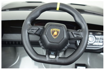 ORYGINALNE DRIFTUJĄCE  LAMBORGHINI  HURACAN STO NA AKUMULATOR/SMT-555-24V