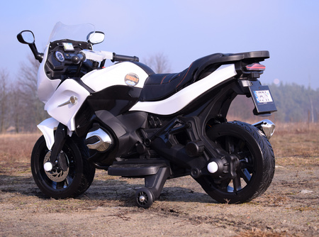 WIELKI SUPER SZYBKI MOTOR ŚCIGACZ  SPORT /J558