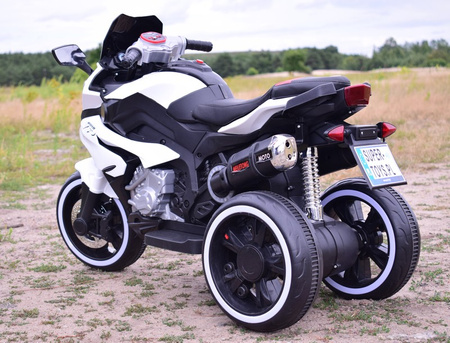 DUŻY MOTOR ŚCIGACZ  STRONG 2 EXCLUSIVE, ŚWIECĄCE KOŁA/HLX2018
