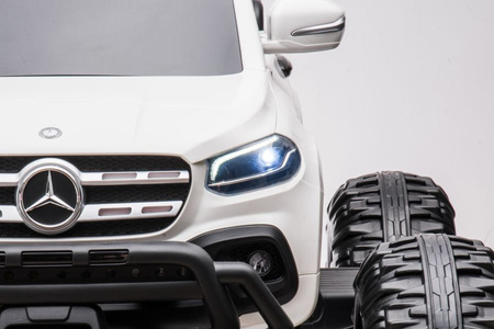 Auto Na Akumulator Mercedes DK-MT950  4x4 Biały