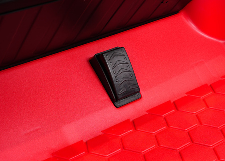 Pojazd Porsche Taycan Turbo S Czerwony