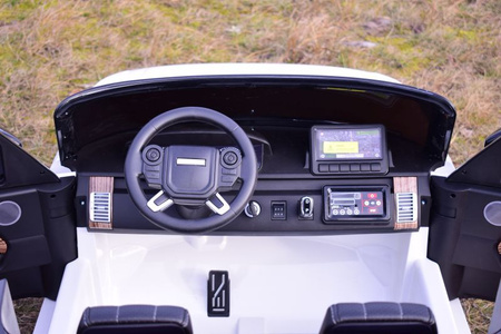 RANGE ROVER -  MIĘKKIE KOŁA, MIĘKKIE SIEDZENIE, DŹWIĘK SPORTOWY SILNIKA, PEŁNA OPCJA/DK-RR999