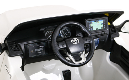 Toyota Hilux na akumulator dla dzieci Biały Pickup + Napęd 4x4 + Pilot + 2 bagażniki