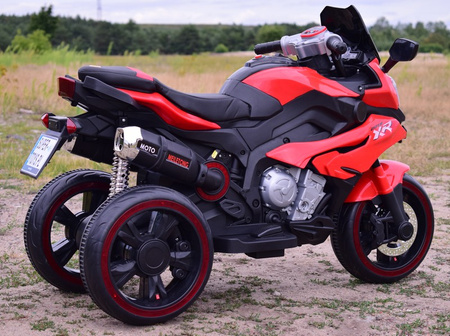 DUŻY MOTOR ŚCIGACZ  STRONG 2 EXCLUSIVE, ŚWIECĄCE KOŁA/HLX2018
