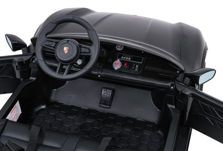 Pojazd Porsche Taycan Turbo S Czarny