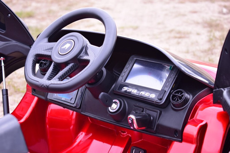 McLaren M720S  LAKIER, MP4, MIĘKKIE KOŁA, MIĘKKIE SIEDZENIE, PEŁNA OPCJA/DKM720S
