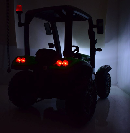 OLBRZYMI TRAKTOR Z PRZYCZEPĄ ,24V, 4X4 JAKOŚĆ/BLT206