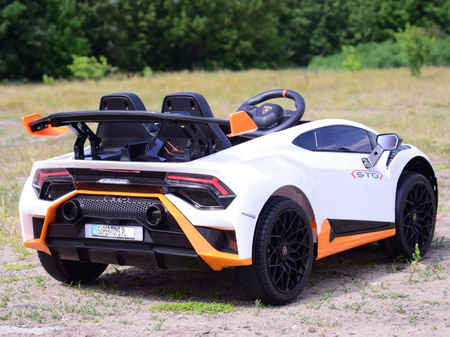 ORYGINALNE DRIFTUJĄCE  LAMBORGHINI  HURACAN STO NA AKUMULATOR/SMT-555-24V