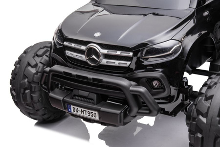 Auto Na Akumulator Mercedes  DK-MT950 4x4 Czarny Lakierowany