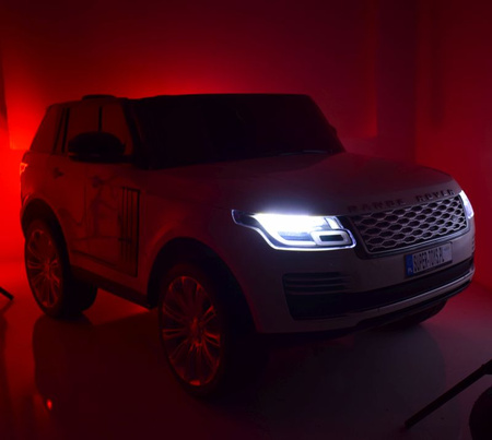 RANGE ROVER -  MIĘKKIE KOŁA, MIĘKKIE SIEDZENIE, DŹWIĘK SPORTOWY SILNIKA, PEŁNA OPCJA/DK-RR999