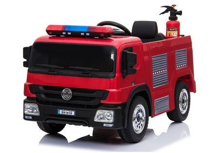 STRAŻ POŻARNA  SIKAJĄCA WODĄ, WSPOMAGANIE KIEROWNICY, MIĘKKIE  ŚWIECĄCE KOŁA, FUNKCJA BUJANIA/SX1818