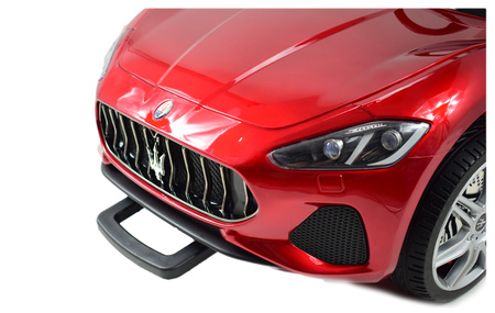 MASERATI GRANCABRIO MY18 Z AMORTYZATORAMI, PILOT, PANEL, RADIO FM, BLUETOOTH, LAKIER/S302