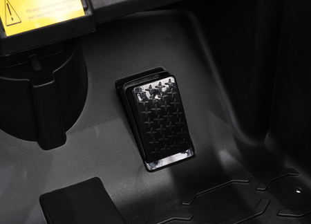 Pojazd Buggy Kawasaki TERYX KRX1000 Czerwony