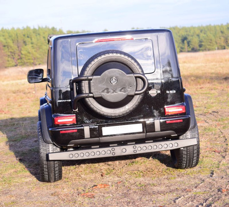 OLBRZYMI MERCEDES G63 NA AKUMULATOR 800 W,2X24V DYWANIKI,LAKIER /DKG63