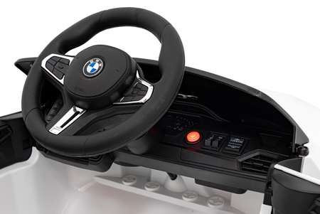 Pojazd, samochód BMW M4 Biały