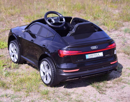 AUTO NA AKUMULATOR AUDI E-TRON SPORTBACK NAJLEPSZA WERSJA/QLS6688