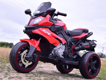 DUŻY MOTOR ŚCIGACZ  STRONG 2 EXCLUSIVE, ŚWIECĄCE KOŁA/HLX2018