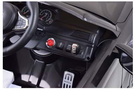 ORYGINALNE BMW M5  24V Z FUNKCJĄ DRIFTU - MIĘKKIE KOŁA, MIĘKKIE SIEDZENIE /SX2118
