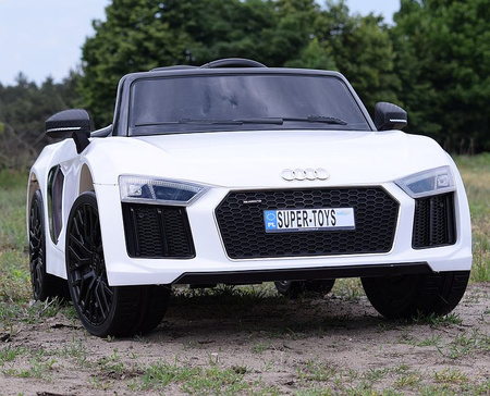 ORYGINALNE AUDI  R8 SPYDER  W NAJLEPSZEJ WERSJI, MIĘKKIE SIEDZENIE, PILOT 2.4 GHZ/ 2198