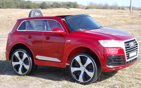 ORYGINALNE   AUDI Q7 W NAJLEPSZEJ WERSJI, LAKIER/ 2188