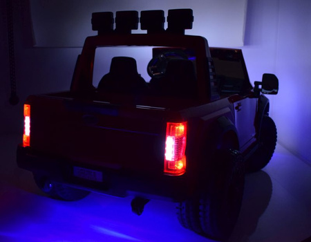 AUTO NA AKUMULATOR ORYGINALNY FORD SUPER DUTY 4X4,24V,LAKIER WALIZKA, PRZESUWANE SIEDZENIE/SX2088
