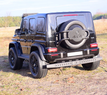 OLBRZYMI MERCEDES G63 NA AKUMULATOR 800 W,2X24V DYWANIKI,LAKIER /DKG63