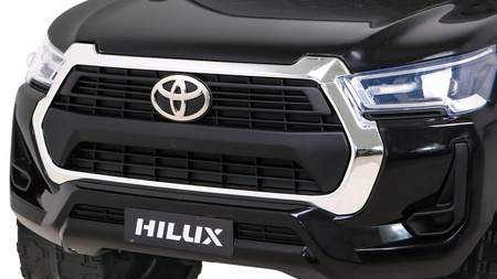 Toyota Hilux na akumulator dla dzieci Czarny Pickup + Napęd 4x4 + Pilot