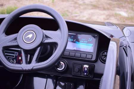 McLaren M720S  MIĘKKIE KOŁA, MIĘKKIE SIEDZENIE, PEŁNA OPCJA/DKM720S